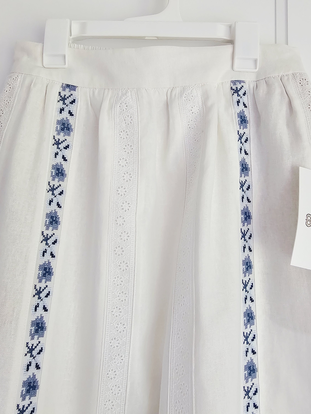Caroline Constas White Maxi Skirt with Blue Floral Embroidery Small - NWT $189 - Picture 2 of 9